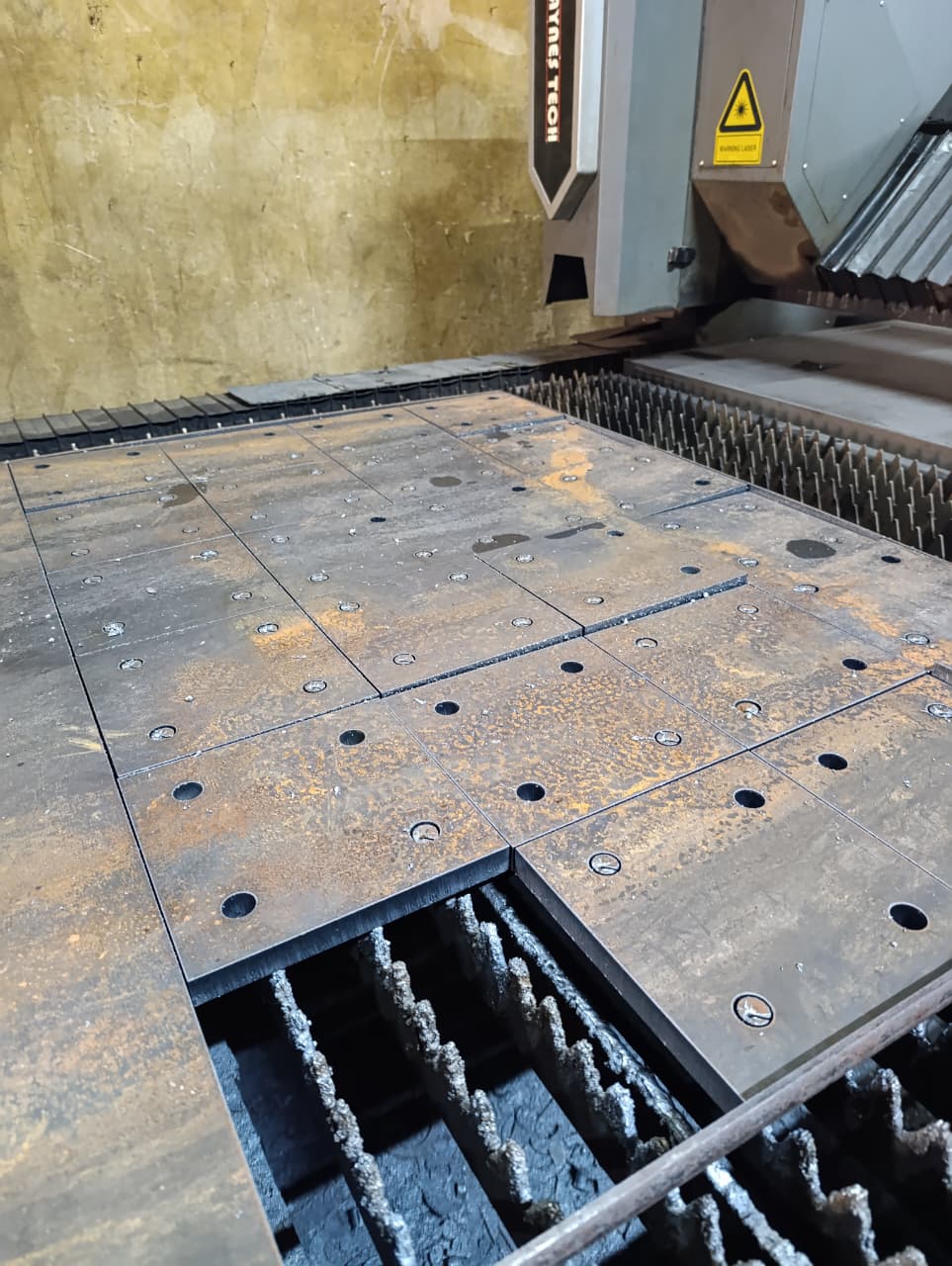 Structured Metal Plate 8